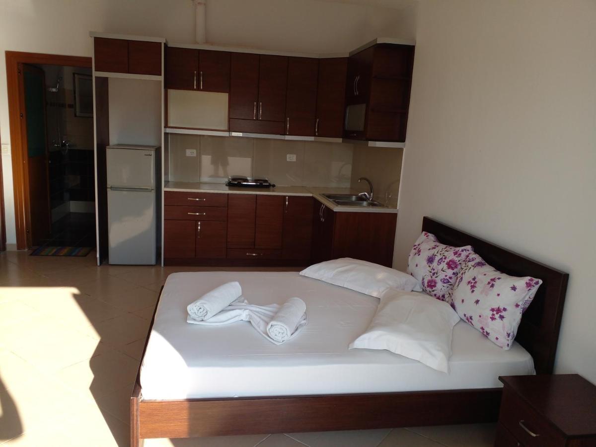Villa Isufi Ksamil Kültér fotó
